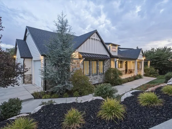 2522 E Thurston Ln, Layton, UT 84040