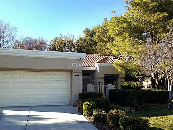 2nd image of 2929 Sungold Dr