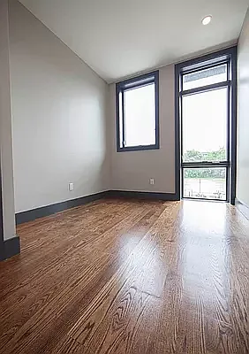 79 Stanhope St #4B — Photo 6