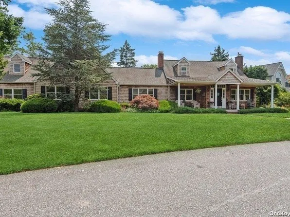 253 Melbury Road, Babylon, NY 11702