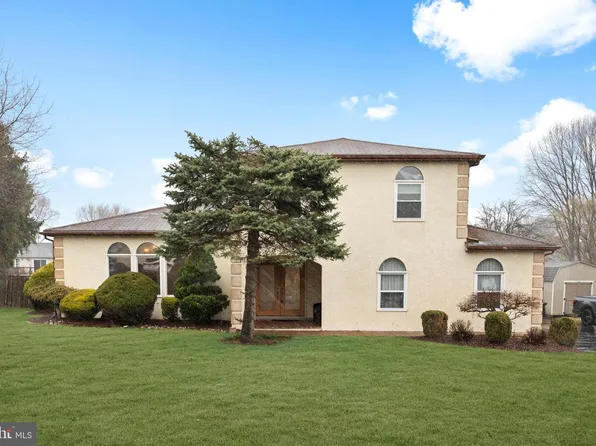 69 Nancy Dr, Richboro, PA 18954