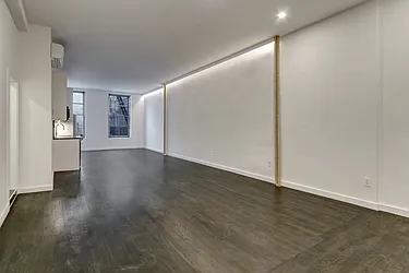 Rented by Brighton Management