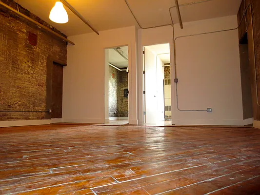 Rented by DSA Realty | media 30