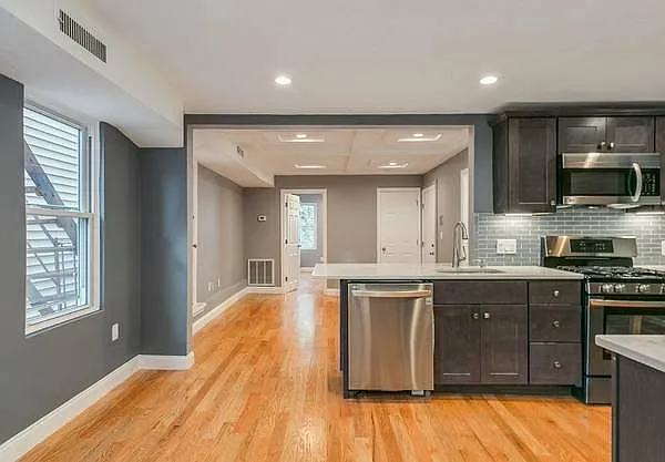 apartment long way
