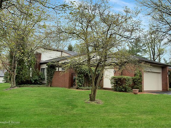 2nd image of 110 Dove Hill Dr #110