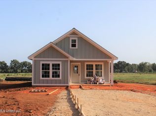 117 Parker Rd, Lucedale, MS 39452