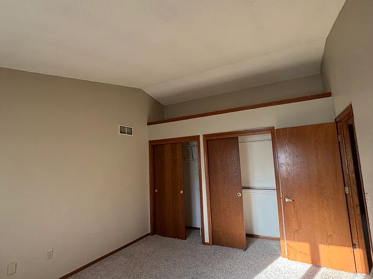 220 Country Ct #1 — Photo 6