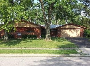 316 E Eppington Dr, Dayton, OH 45426
