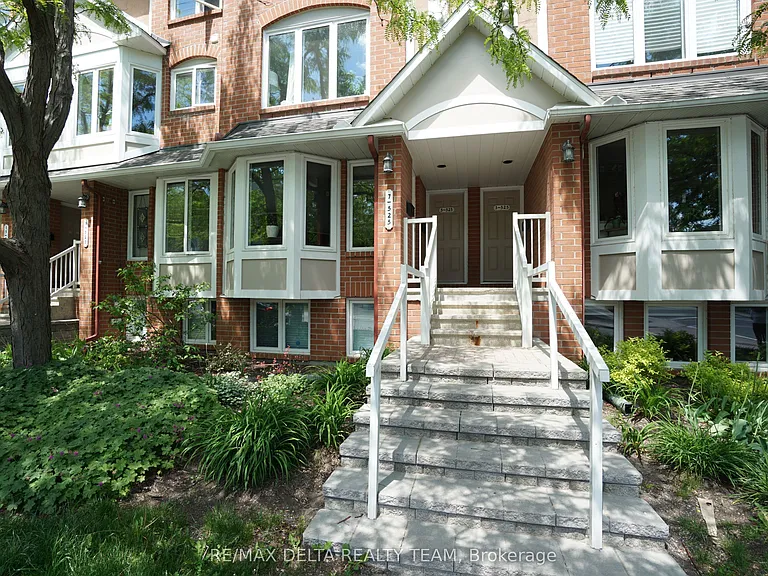 525 Lisgar St #7 — Photo 2
