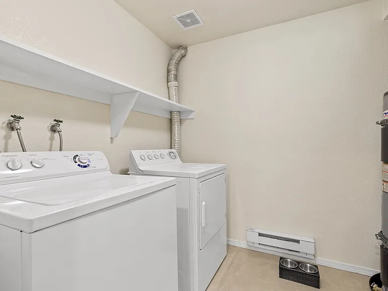 Yarrowood Highlands laundry