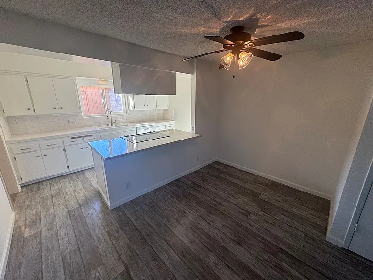3135 Harbor Blvd — Photo 8