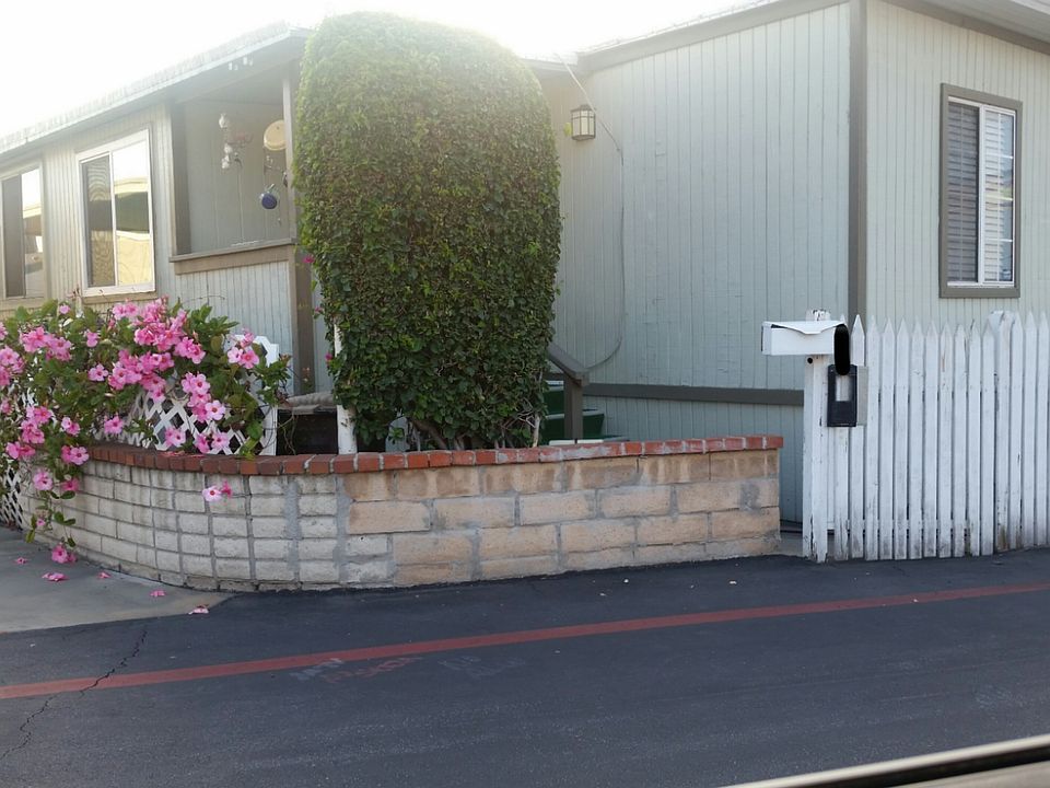 1st image of 1045 N Azusa Ave Trlr 5
