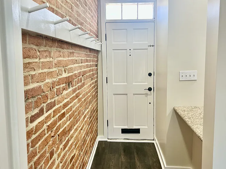 708 S Hanover St #- — Photo 10