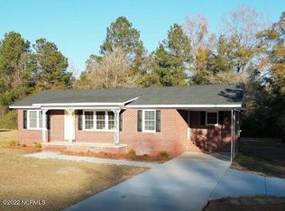 1003 Butler Mill Rd, Bladenboro, NC 28320