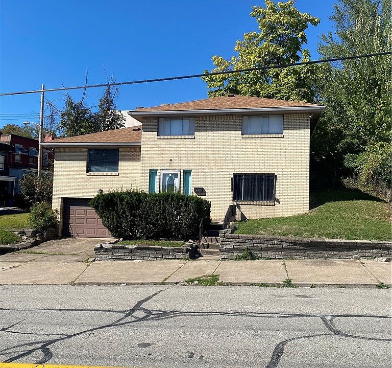 1st image of 2525 Webster Ave