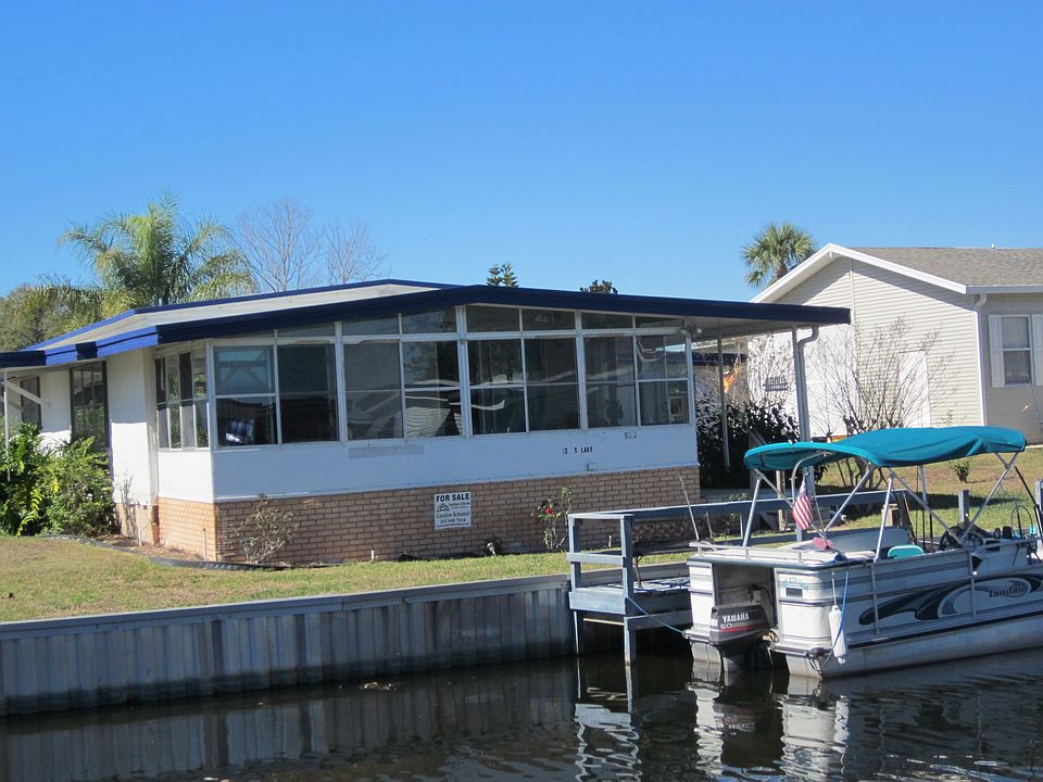 1st image of 124 S Lake Dr
