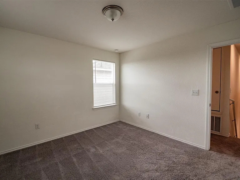 6412 Carriage Pines Dr — Photo 16