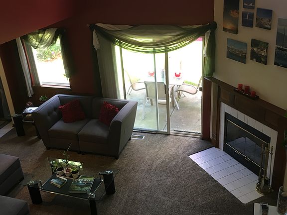 4th image of 708 E Whispering Oaks Ct #11-D