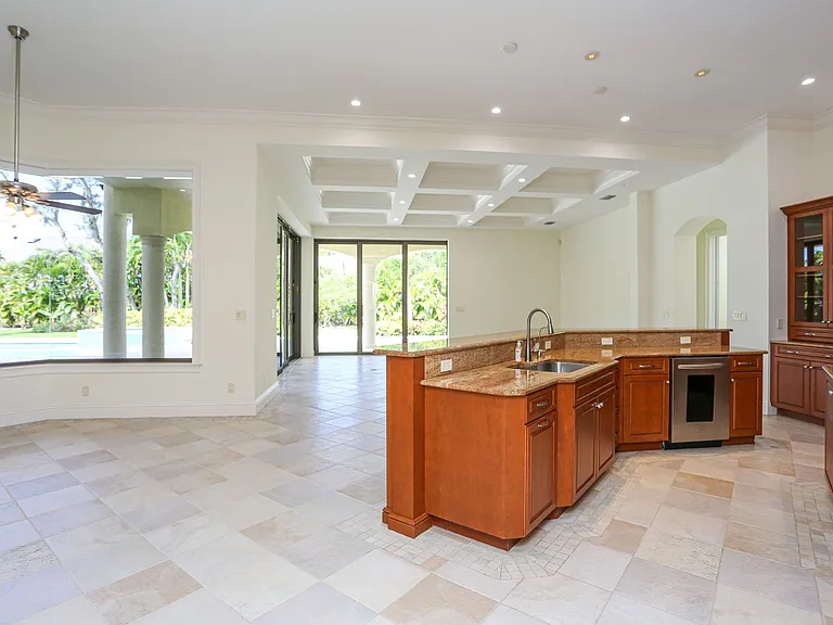 823 Cassena Rd — Photo 64