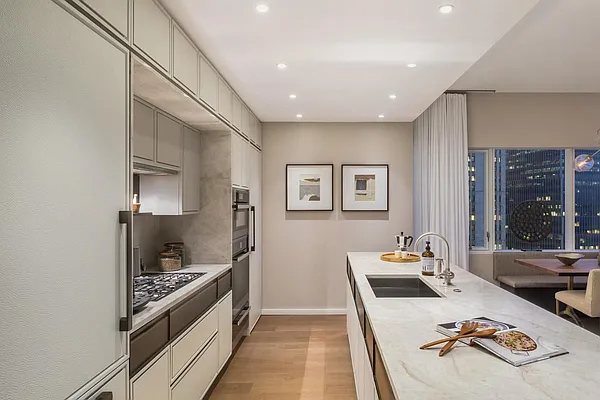 Rented by Douglas Elliman | media 78