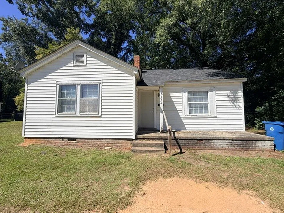 224 Sloan Ave