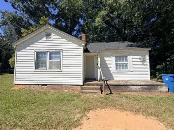 224 Sloan Ave, Greenwood, SC 29646