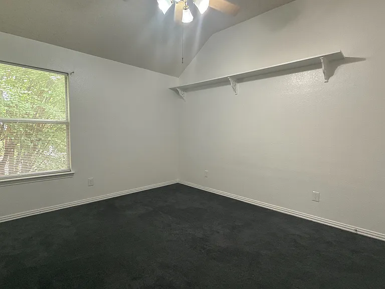 7848 Ravens Cliff Dr — Photo 24