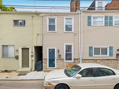 2325 Larkins Way, Pittsburgh, PA, 15203