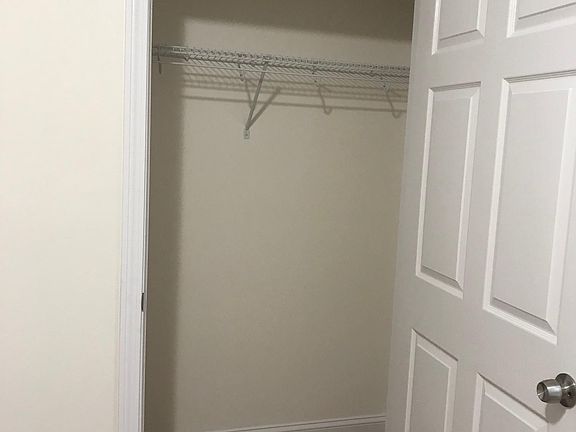 3rd image of 28 Virginia Ln Floor 2