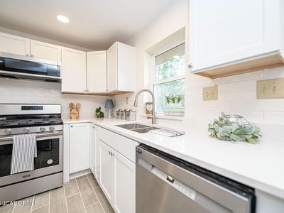 910 E Saint Eunice Rd, Fulton, MO, 65251