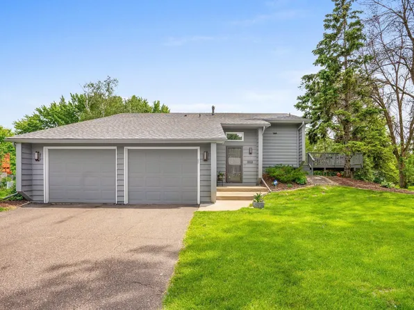 10135 48th Ave N, Plymouth, MN 55442