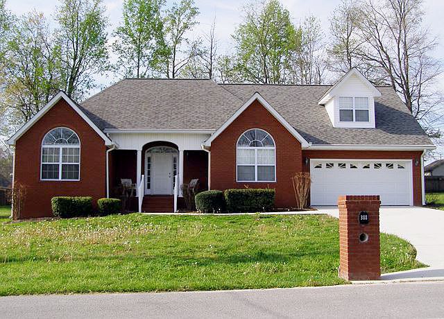 1st image of 388 Avey Cir