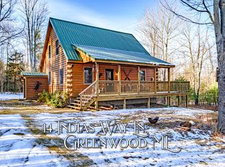 14 Indias Way Ln, Greenwood, ME 04255