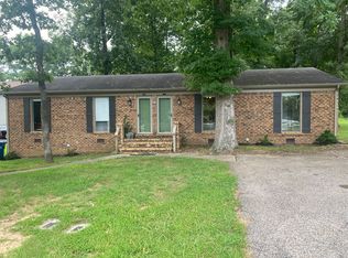 1316 Diuguid Dr, Murray, KY 42071