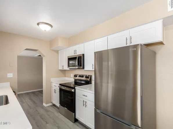 749 S LAZONA Drive, Mesa, AZ 85204