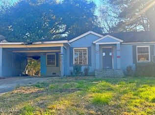 737 Robinhood Rd, Jackson, MS 39206