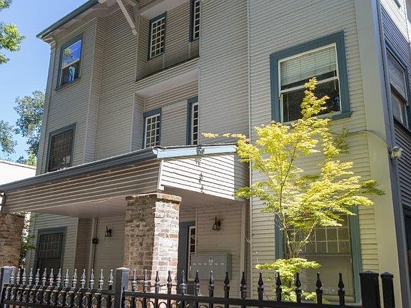 3rd image of 1421 G St