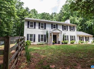 94 Vincennes Rd, Charlottesville, VA 22911