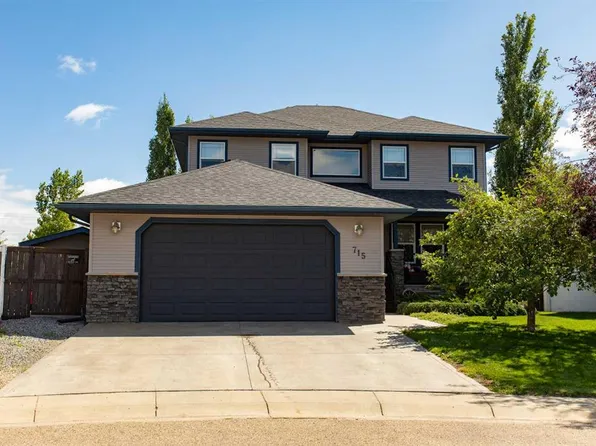 715 W 700 Ramage Close, Red Deer, AB T4P 3X8