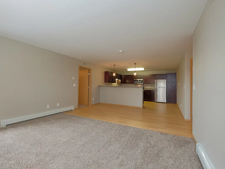 Fargo, ND Urban Plains Apartments | Living