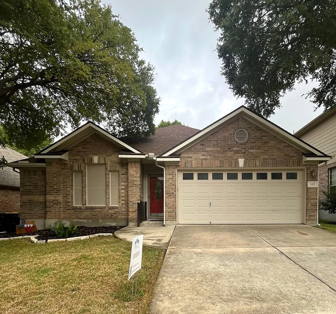 3 bed, 1654 sqft, $1,800 — Photo 1