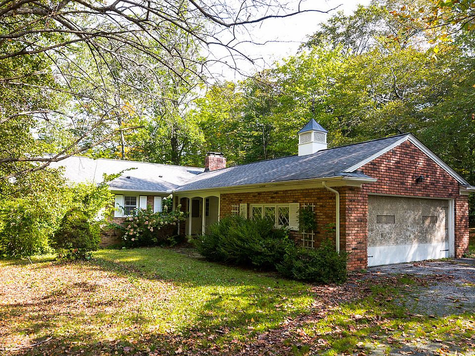 1st image of 12073 Parker Dr
