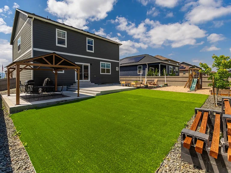 1464 Vantage Pkwy — Photo 44