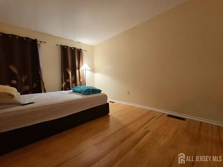 34 Almond Dr — Photo 23