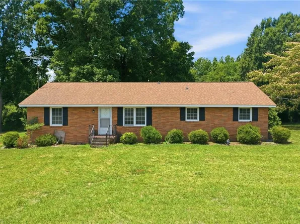3075 County Farm Rd, Gibsonville, NC 27249