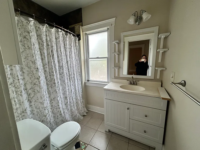 1566 Ridgewood Ave #2 — Photo 12