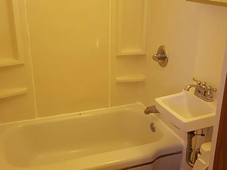 720 Pillsbury Ave — Photo 7