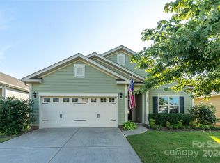 125 Willow Valley Dr, Mooresville, NC 28115