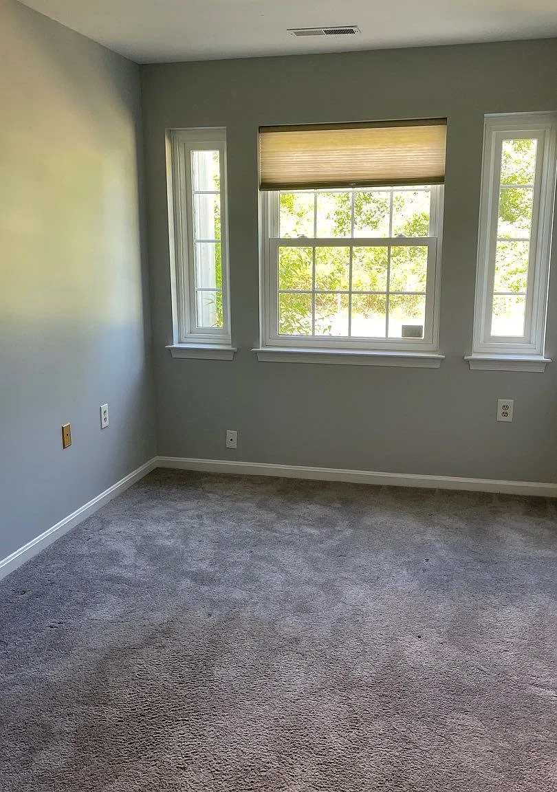 3 bd 2 bath Condo in Montgomery Run! — Photo 4