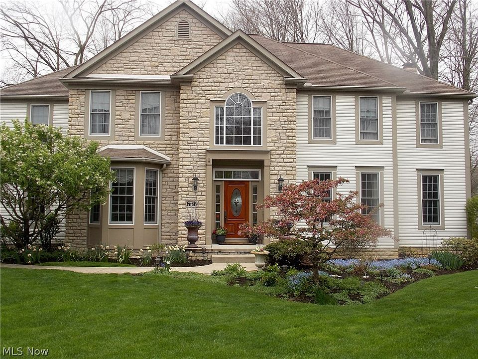 1st image of 7332 Burntwood Way